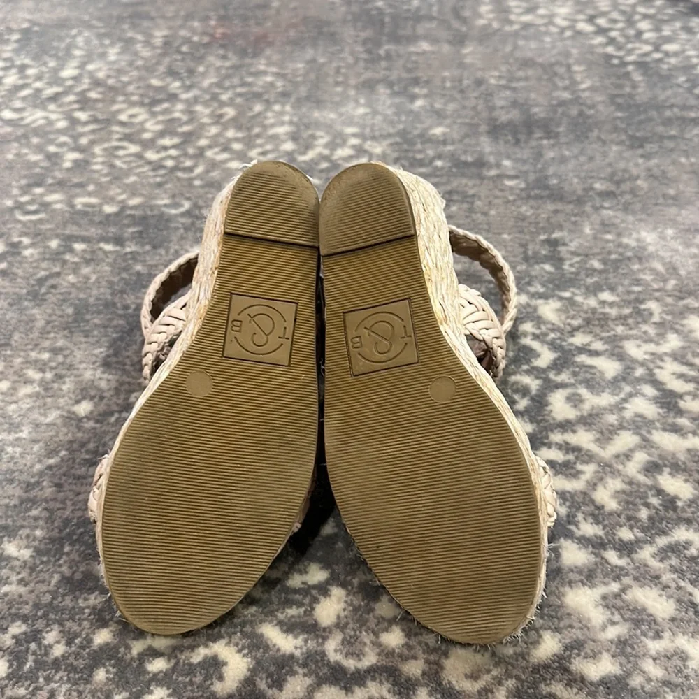 TREASURE & BOND KIDS WEDGE SHOES SIZE 13
